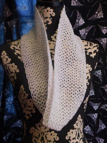 White Sparkle Cowl